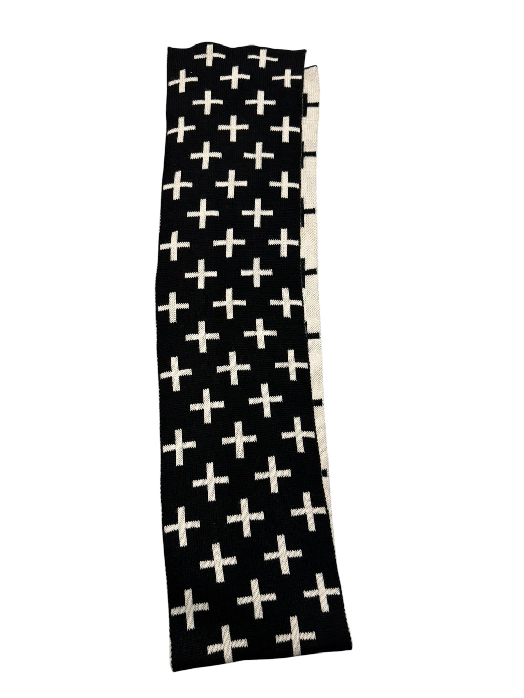 Reversible Cross Scarf B&W